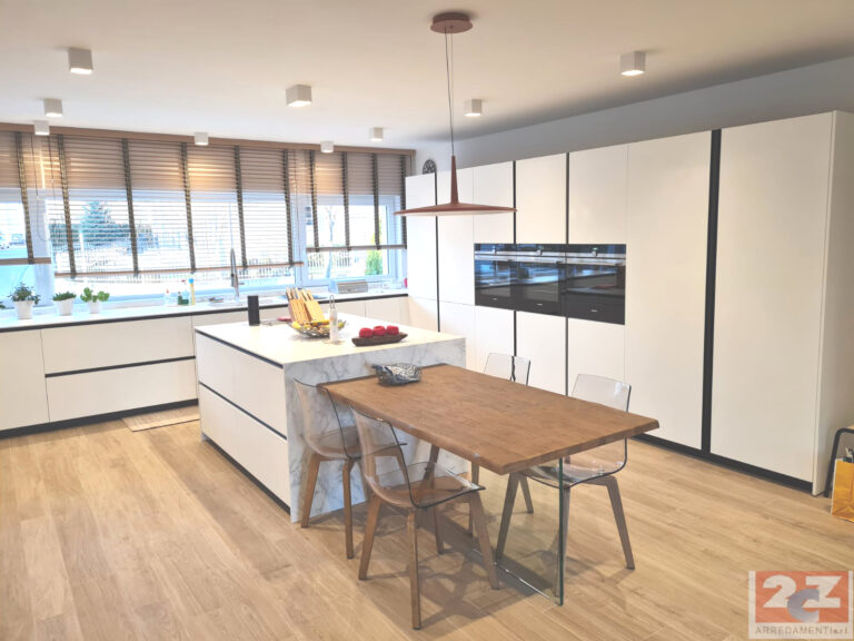 cucina moderna bianca